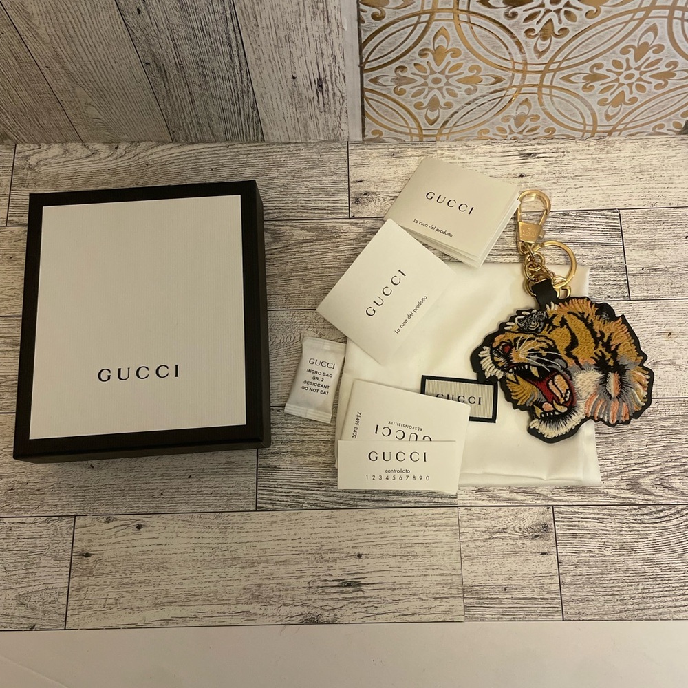 Gucci Tiger Head Keychain Charm - Yellow, Black, White - Picture 4 of 6
